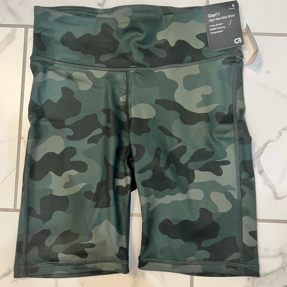 Women’s biker shorts